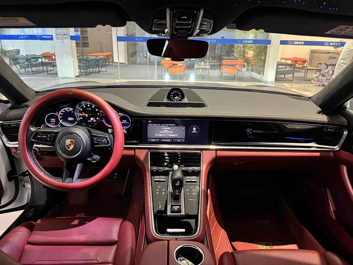 Фото 4 - Porsche Panamera Hybrid