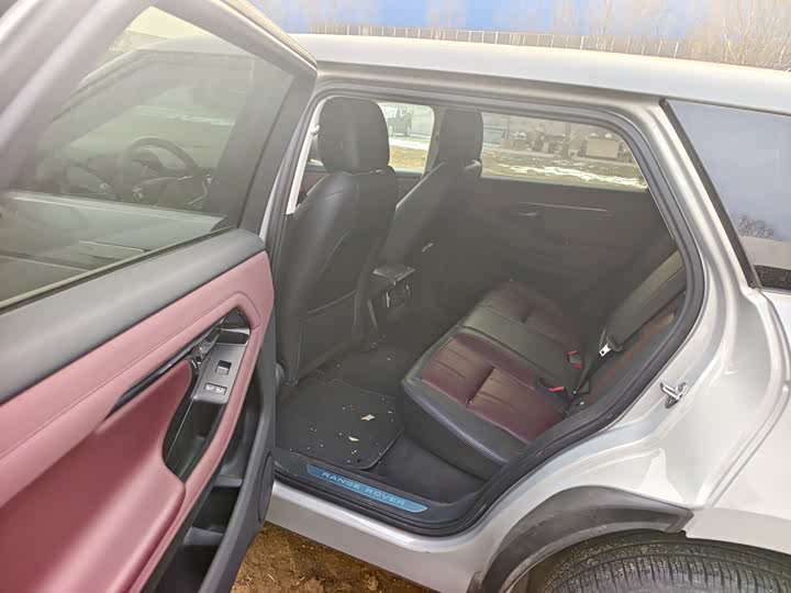 Фото 9 - Land Rover Range Rover Evoque L