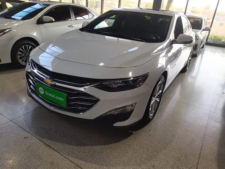 Фото 2 - Chevrolet Malibu XL