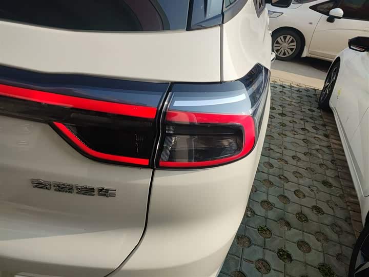 Фото 8 - Chery Tiggo 7 Plus