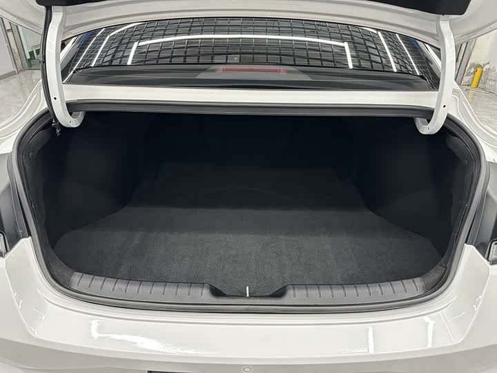 Фото 17 - Hyundai Elantra N line