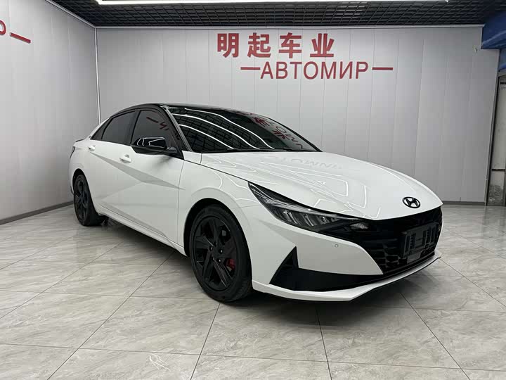 Фото 2 - Hyundai Elantra N line