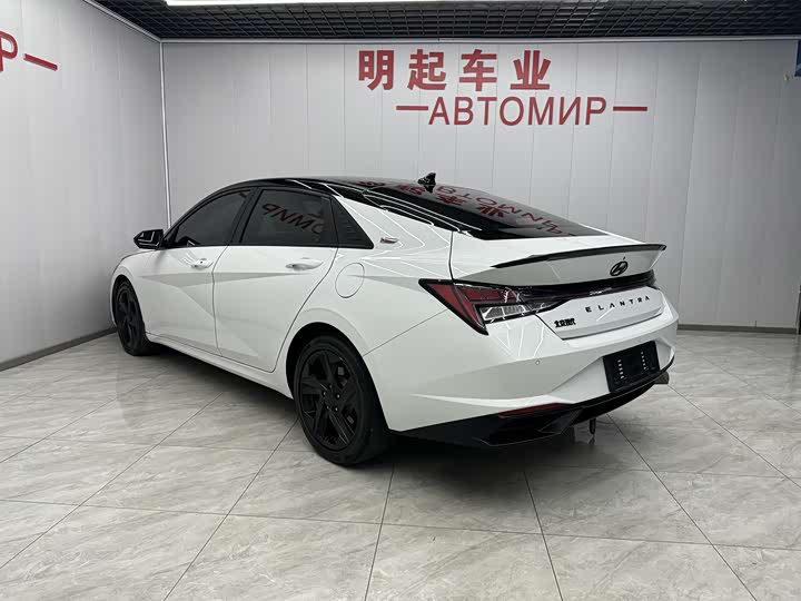 Фото 8 - Hyundai Elantra N line