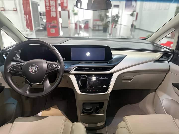 Фото 7 - Buick GL8 ES