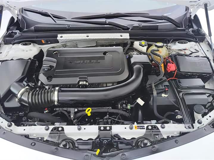 Фото 10 - Chevrolet Malibu XL