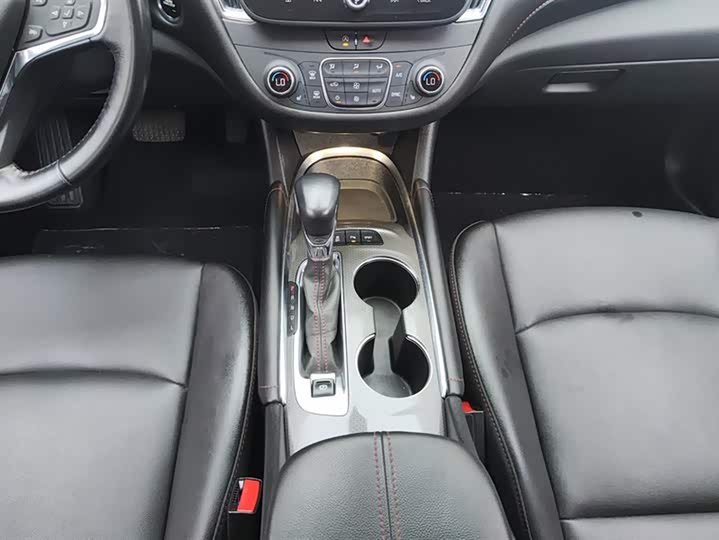 Фото 16 - Chevrolet Malibu XL