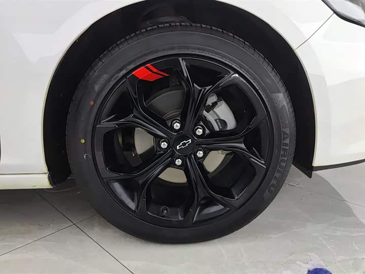 Фото 6 - Chevrolet Malibu XL