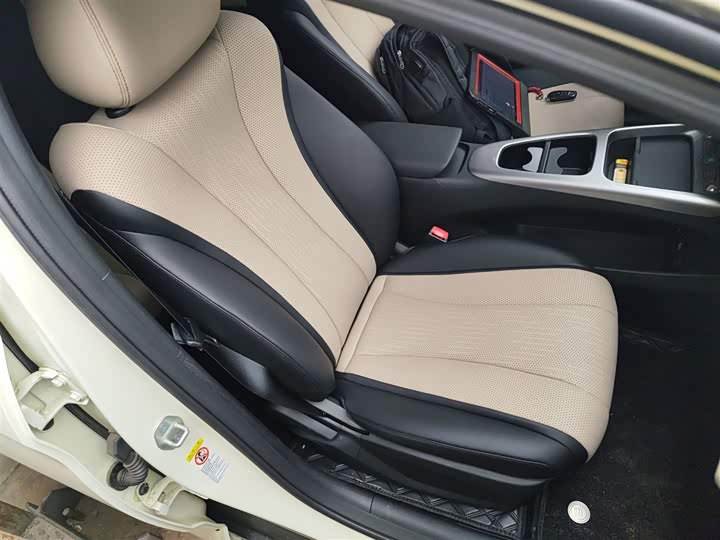 Фото 25 - BYD Dolphin