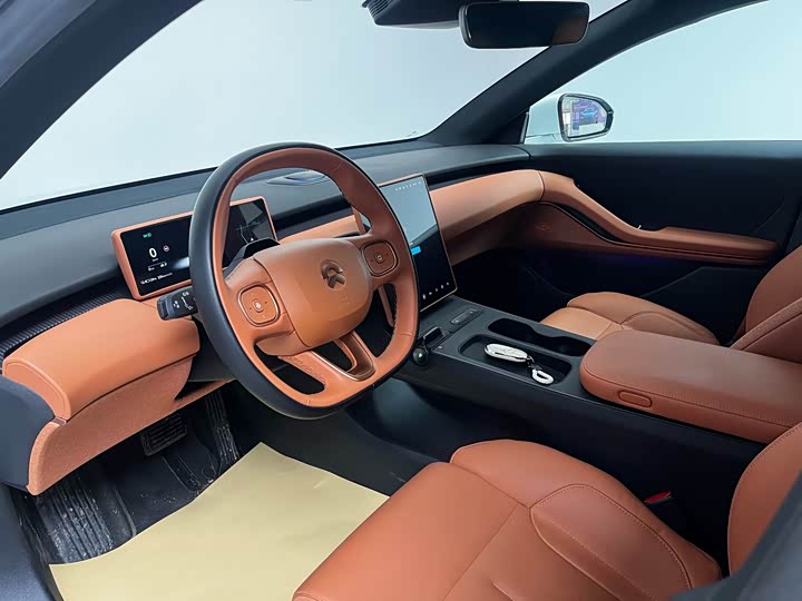 Фото 13 - Nio ET5