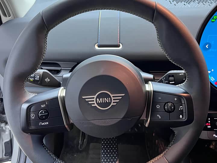 Фото 17 - Mini Aceman