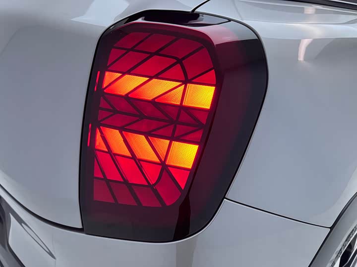 Фото 24 - Mini Aceman