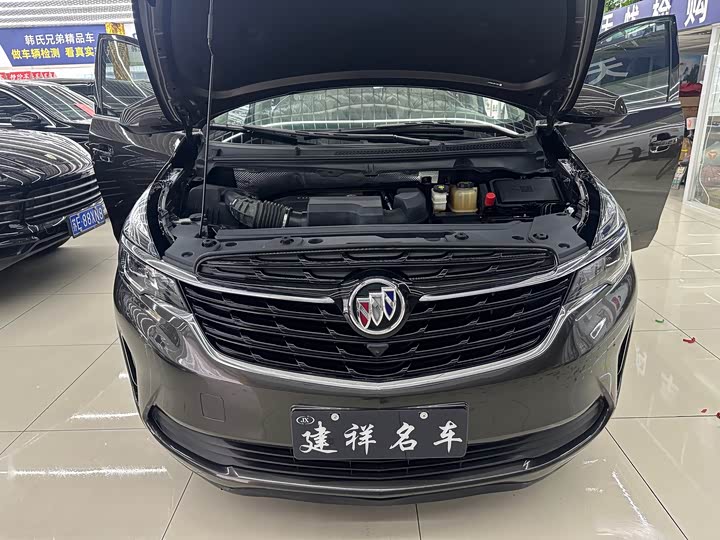 Фото 20 - Buick GL8 ES