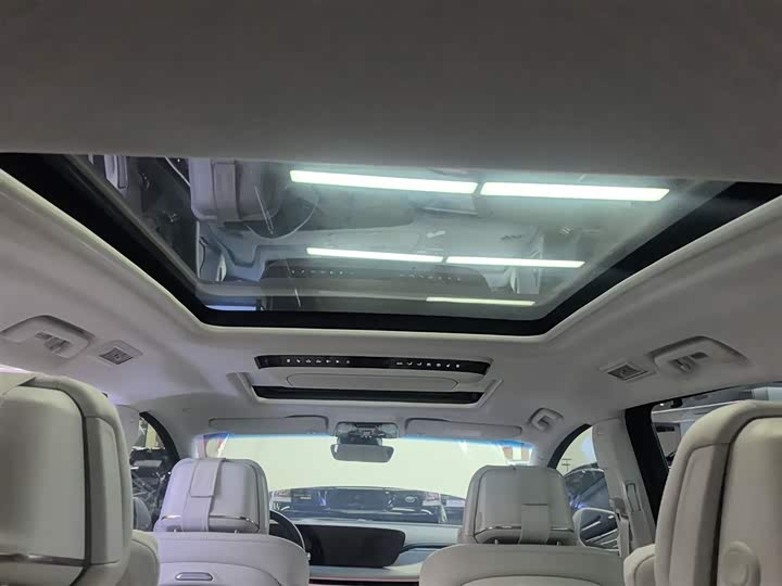 Фото 18 - Buick GL8 Hybrid