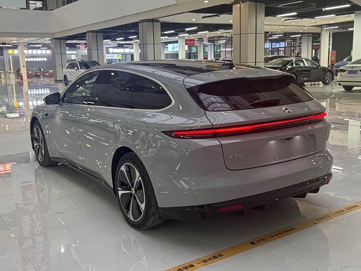 Фото 5 - Nio ET5T