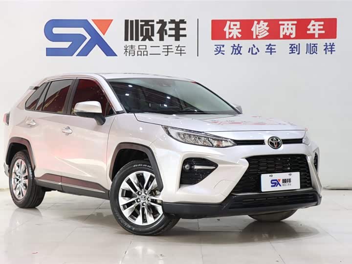 Фото 4 - Toyota Wildlander