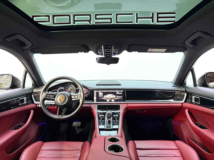 Фото 4 - Porsche Panamera