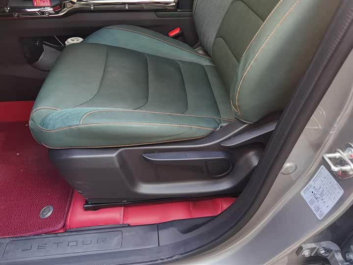 Фото 9 - Jetour T2