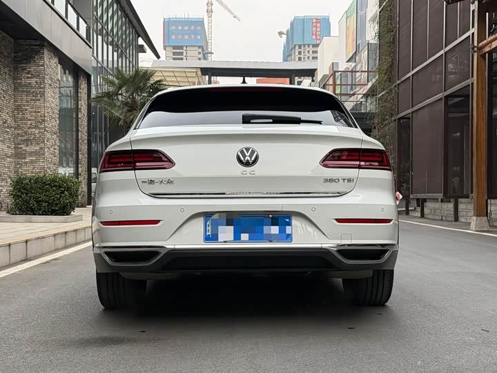 Фото 10 - Volkswagen CC