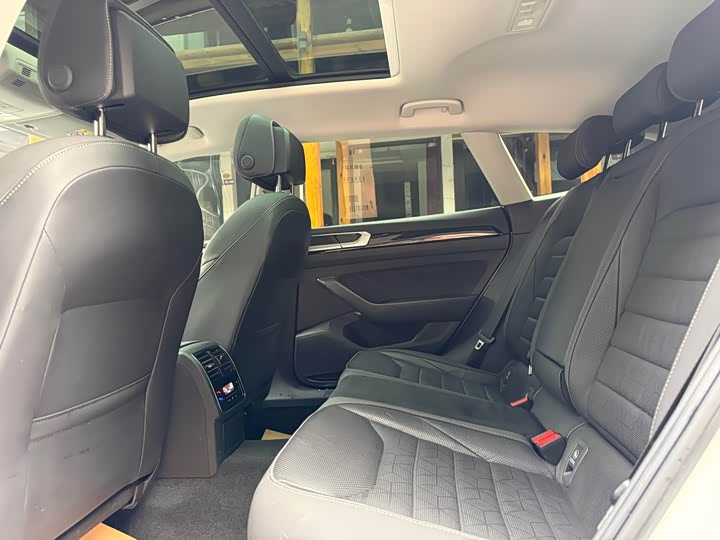 Фото 5 - Volkswagen CC