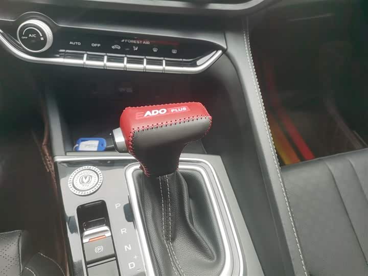 Фото 14 - Changan Eado Plus