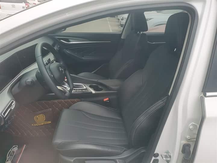 Фото 15 - Changan Eado Plus