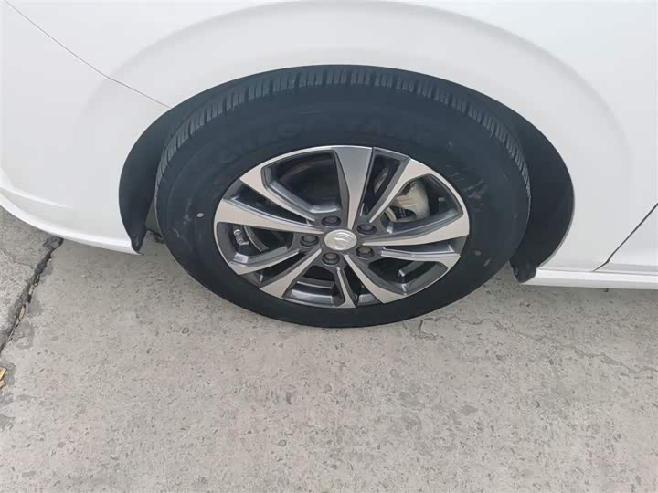 Фото 23 - Changan Eado Plus