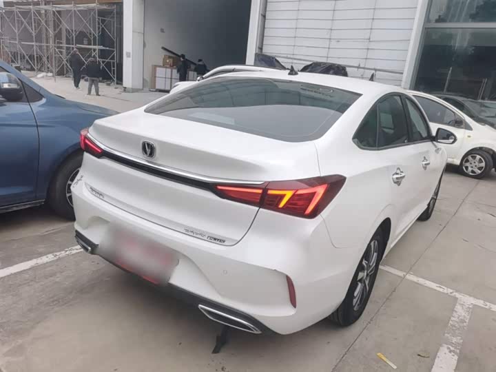 Фото 7 - Changan Eado Plus