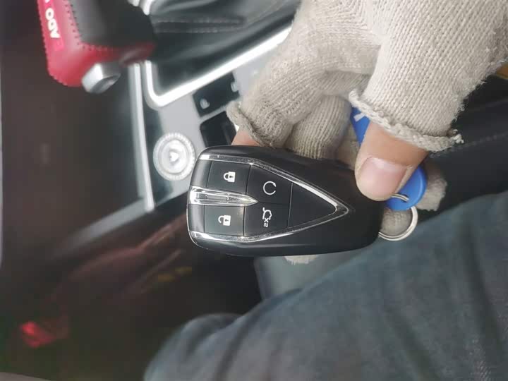 Фото 9 - Changan Eado Plus