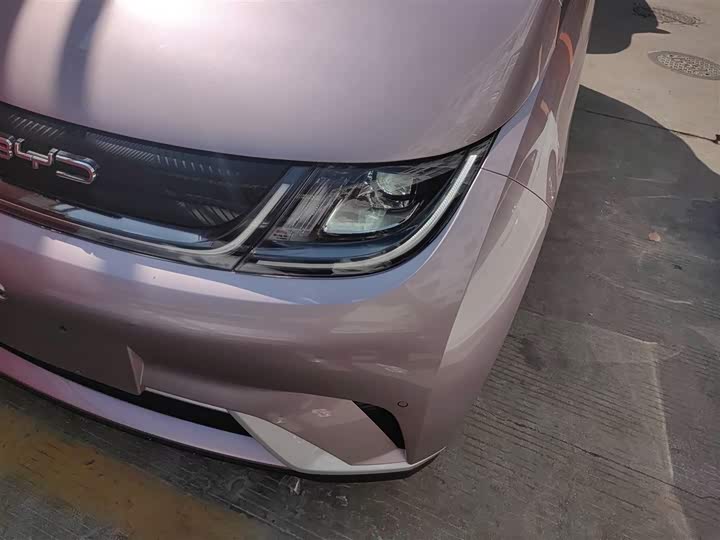 Фото 24 - BYD Dolphin