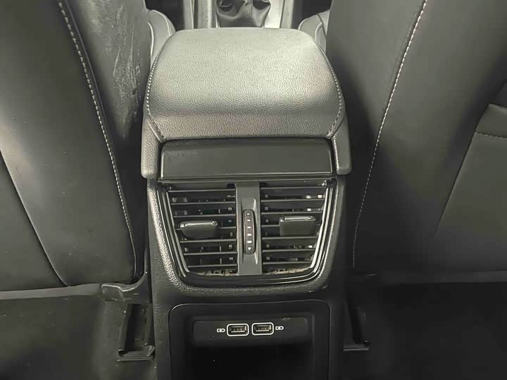 Фото 20 - Skoda Octavia Pro