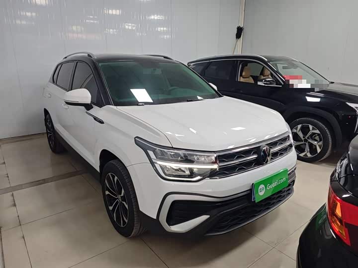 Фото 4 - Volkswagen Tharu