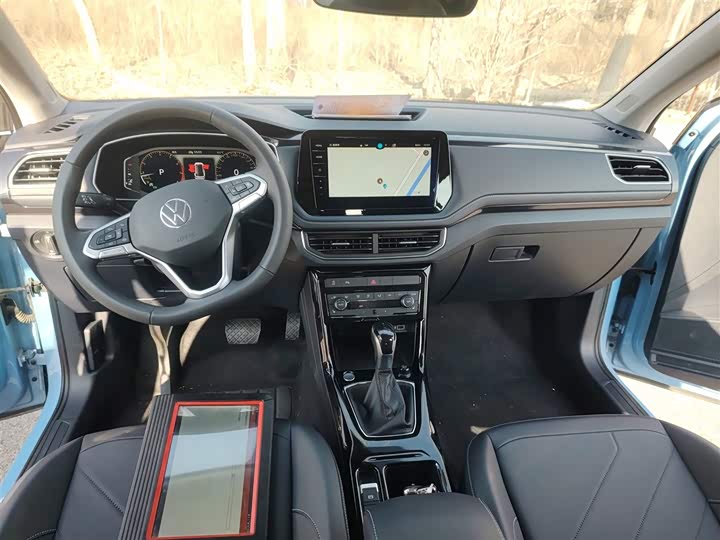 Фото 10 - Volkswagen Tharu