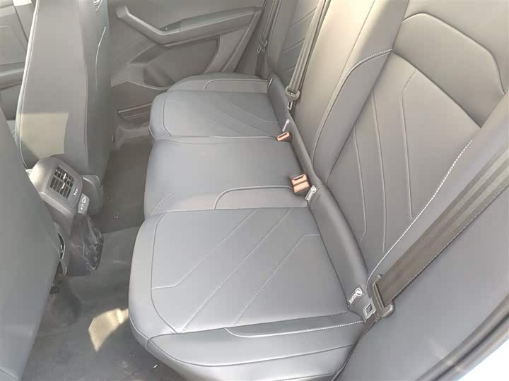 Фото 17 - Volkswagen Tharu