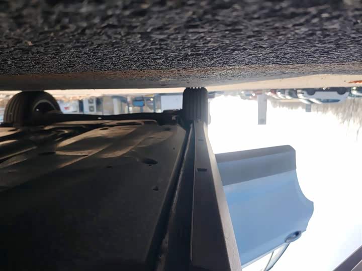 Фото 21 - Volkswagen Tharu