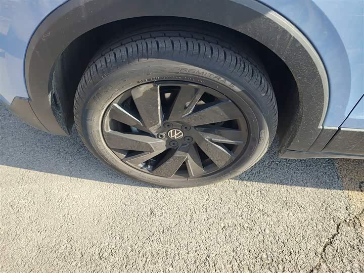 Фото 23 - Volkswagen Tharu