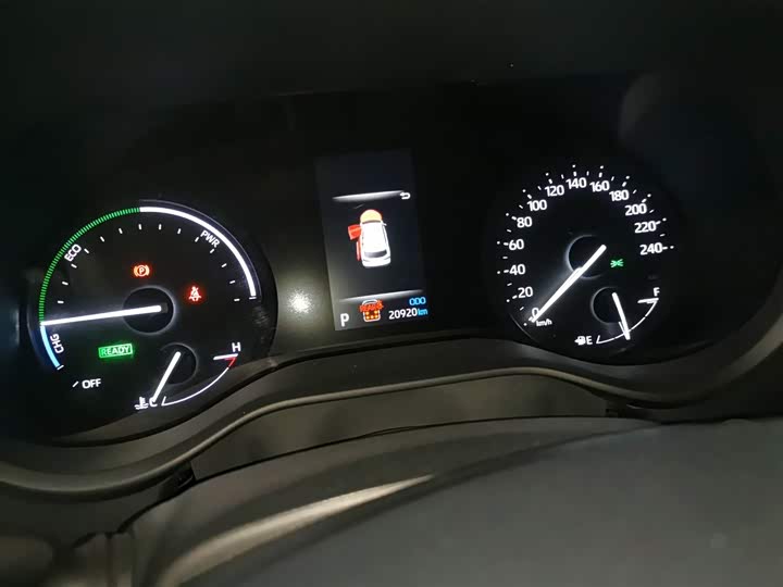 Фото 12 - Toyota Sienna