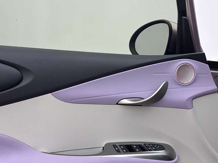 Фото 11 - BYD Dolphin