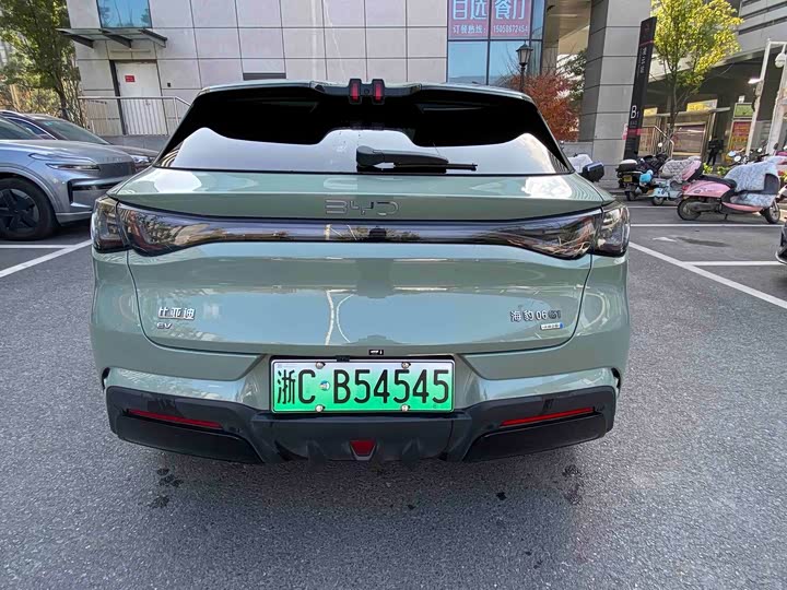 Фото 9 - BYD Seal 06 GT