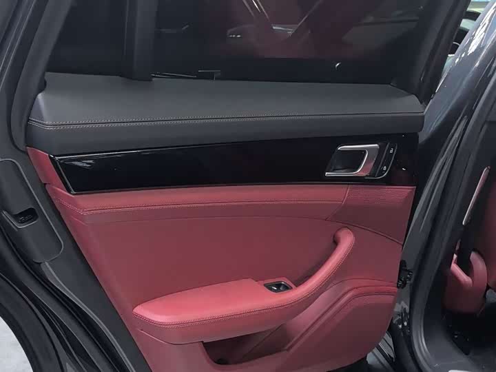 Фото 6 - Porsche Panamera