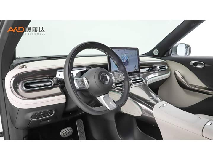 Фото 6 - Smart #1