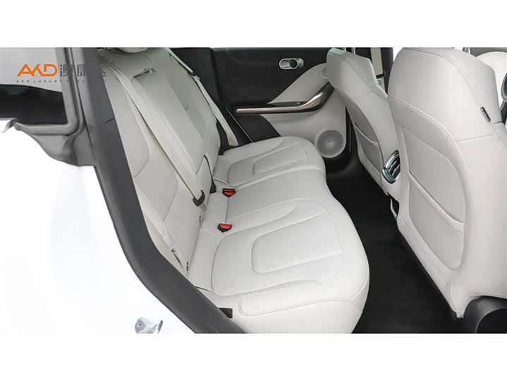 Фото 8 - Smart #1