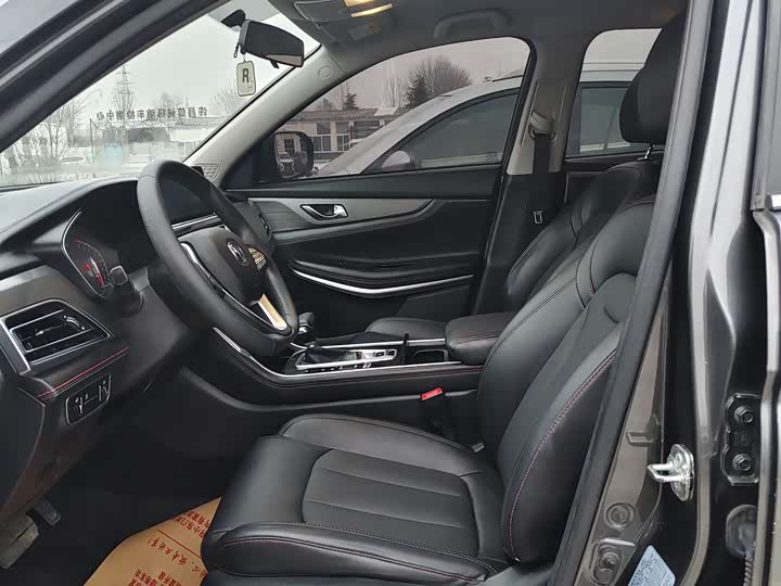 Фото 6 - Changan CS75