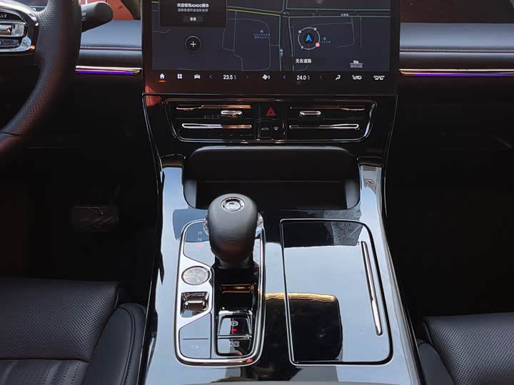 Фото 8 - GAC Trumpchi M8