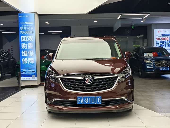 Фото 2 - Buick GL8 ES