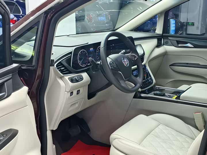 Фото 5 - Buick GL8 ES