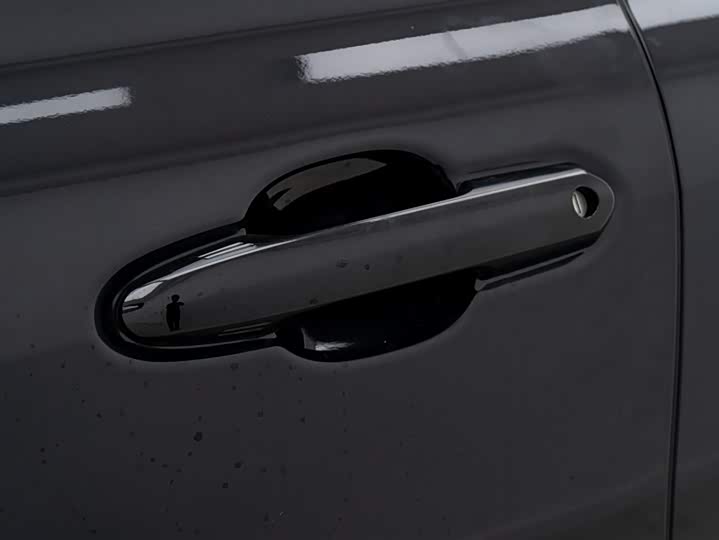 Фото 25 - Toyota Crown Kluger