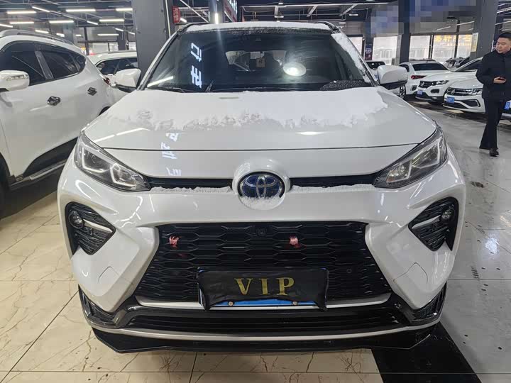 Фото 2 - Toyota Wildlander