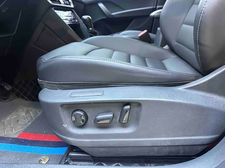 Фото 16 - Volkswagen Tharu