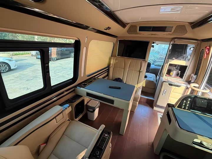 Фото 5 - Toyota Coaster