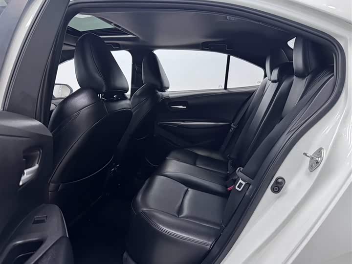 Фото 19 - Toyota Levin